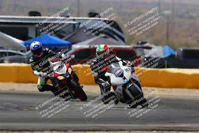 media/Apr-09-2022-SoCal Trackdays (Sat) [[c9e19a26ab]]/Turn 2 (1140am)/